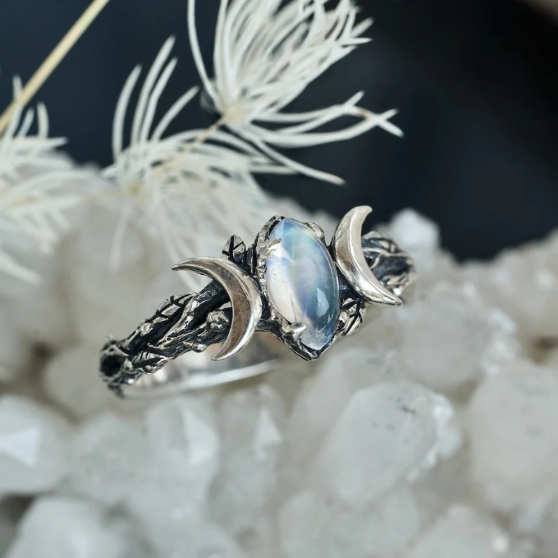 Crescent Moon Ring - Empire of the Gods