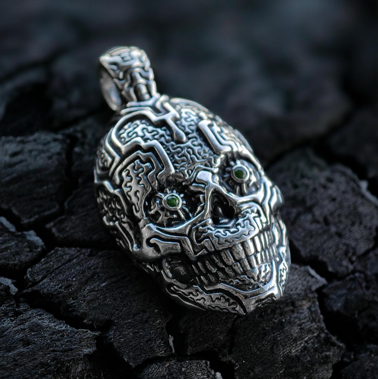 Revenant Skull Pendant - Empire of the Gods