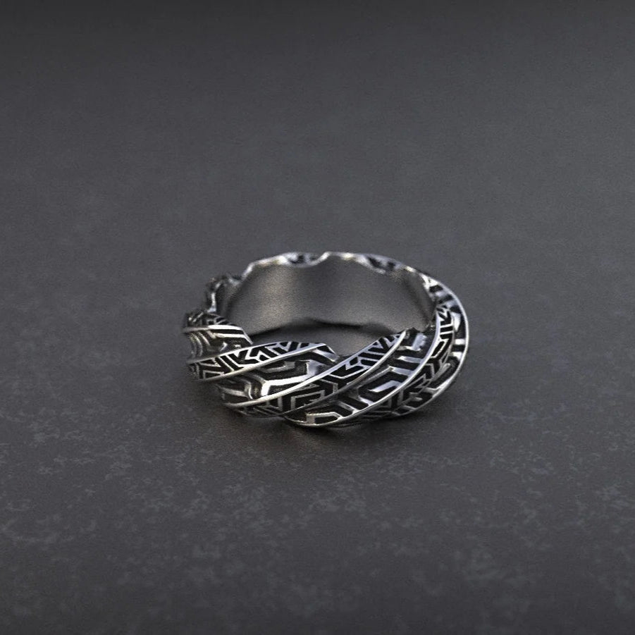 Geometric Twisted Ring - Empire of the Gods