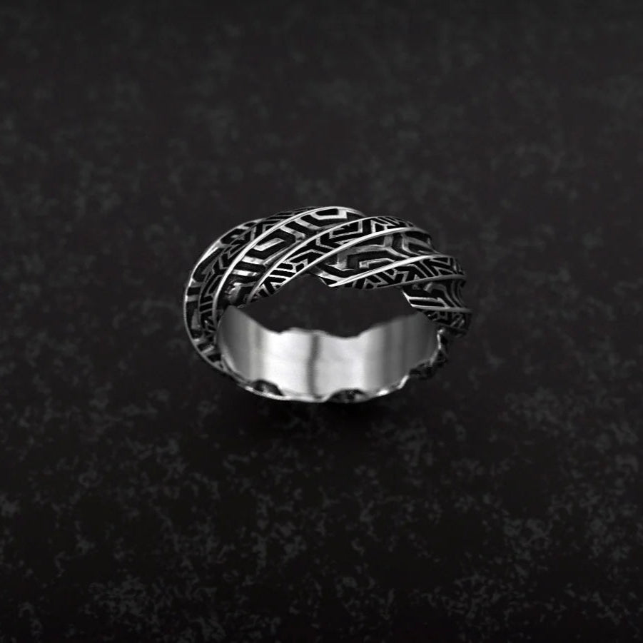 Geometric Twisted Ring - Empire of the Gods