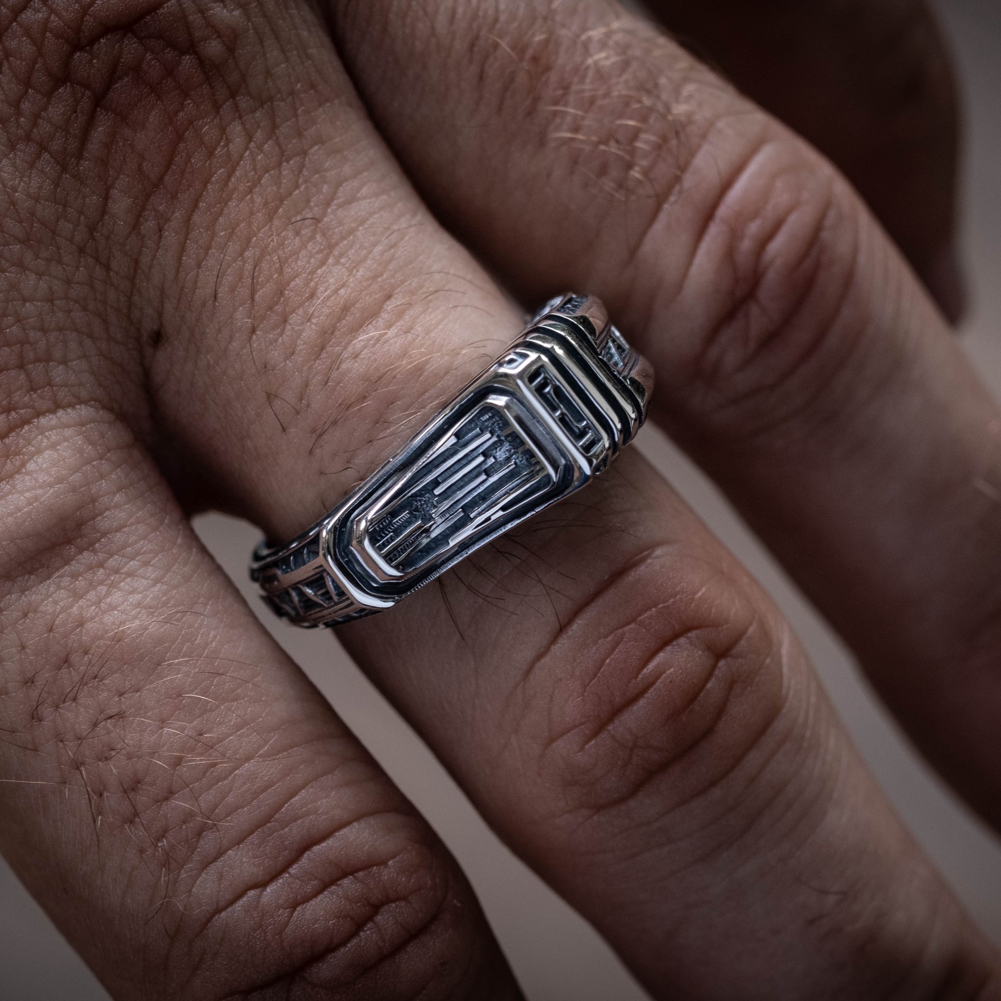 Titan Ring - Empire of the Gods