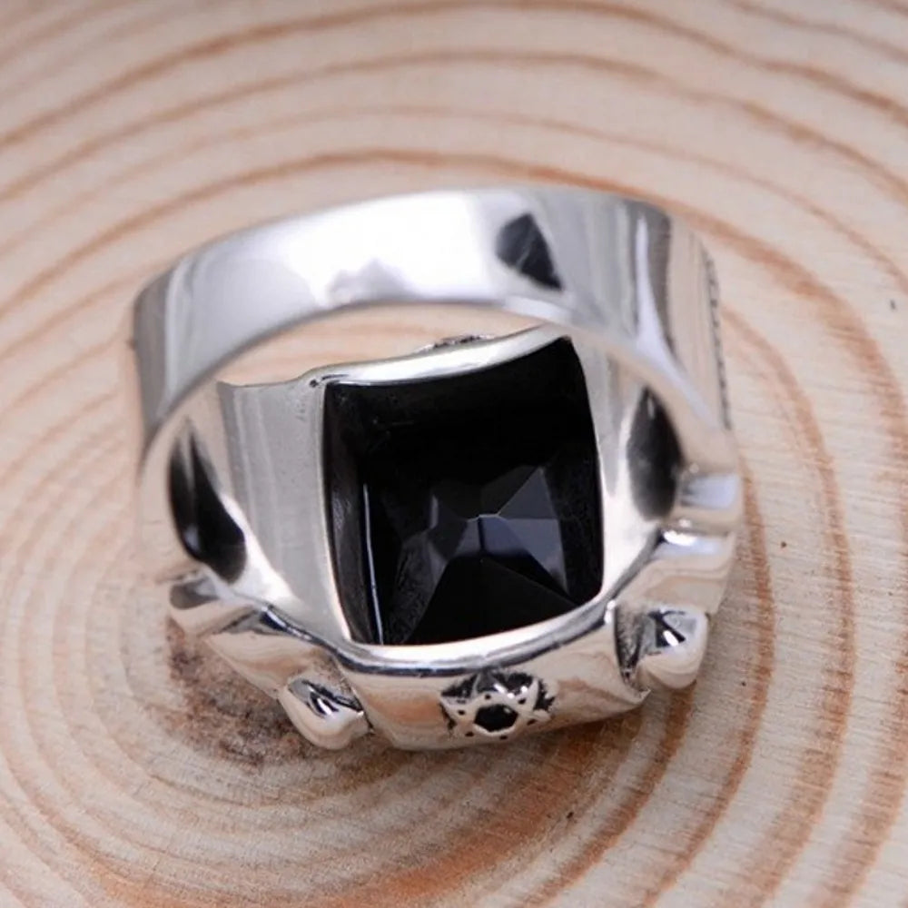 Crowned Onyx Ring - Empire of the Gods