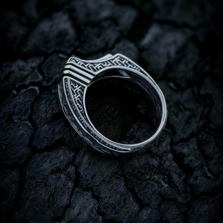 Titan Ring - Empire of the Gods