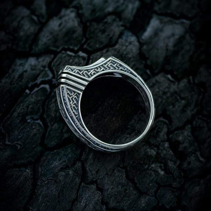 Titan Ring - Empire of the Gods