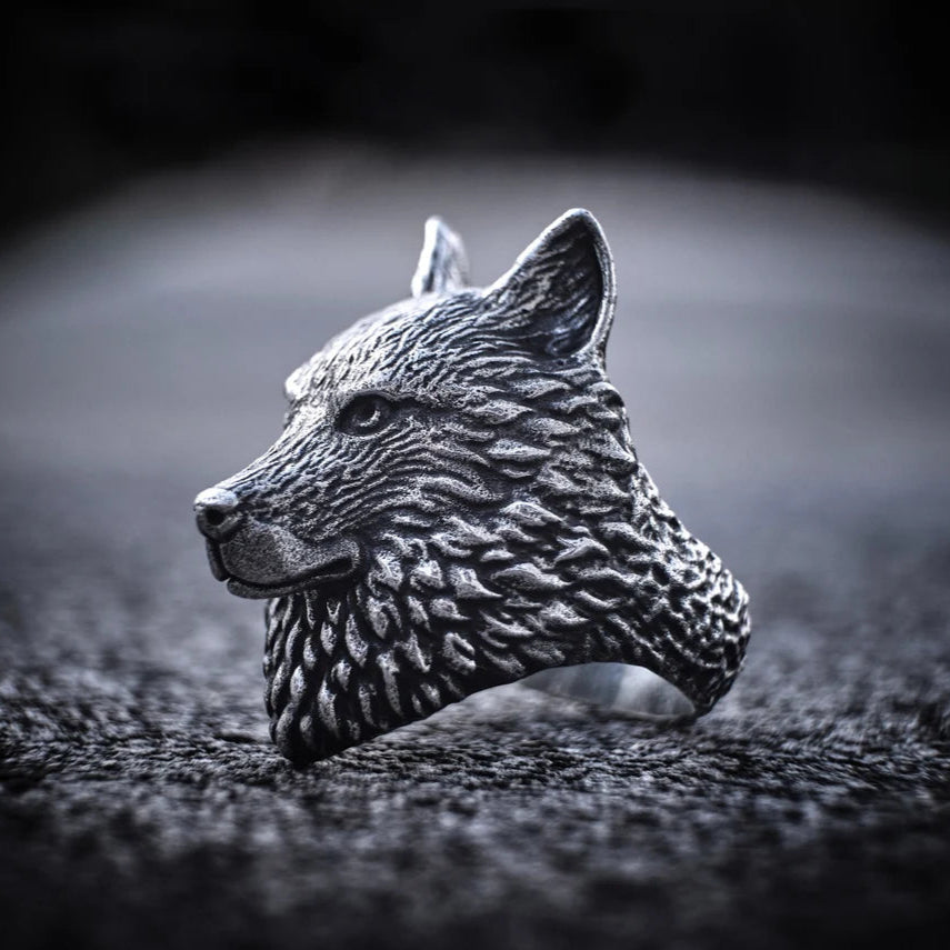 Silver Wolf Ring - Empire of the Gods