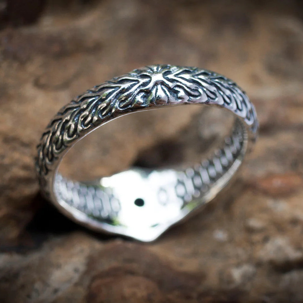 Vertebrae Ring - Empire of the Gods