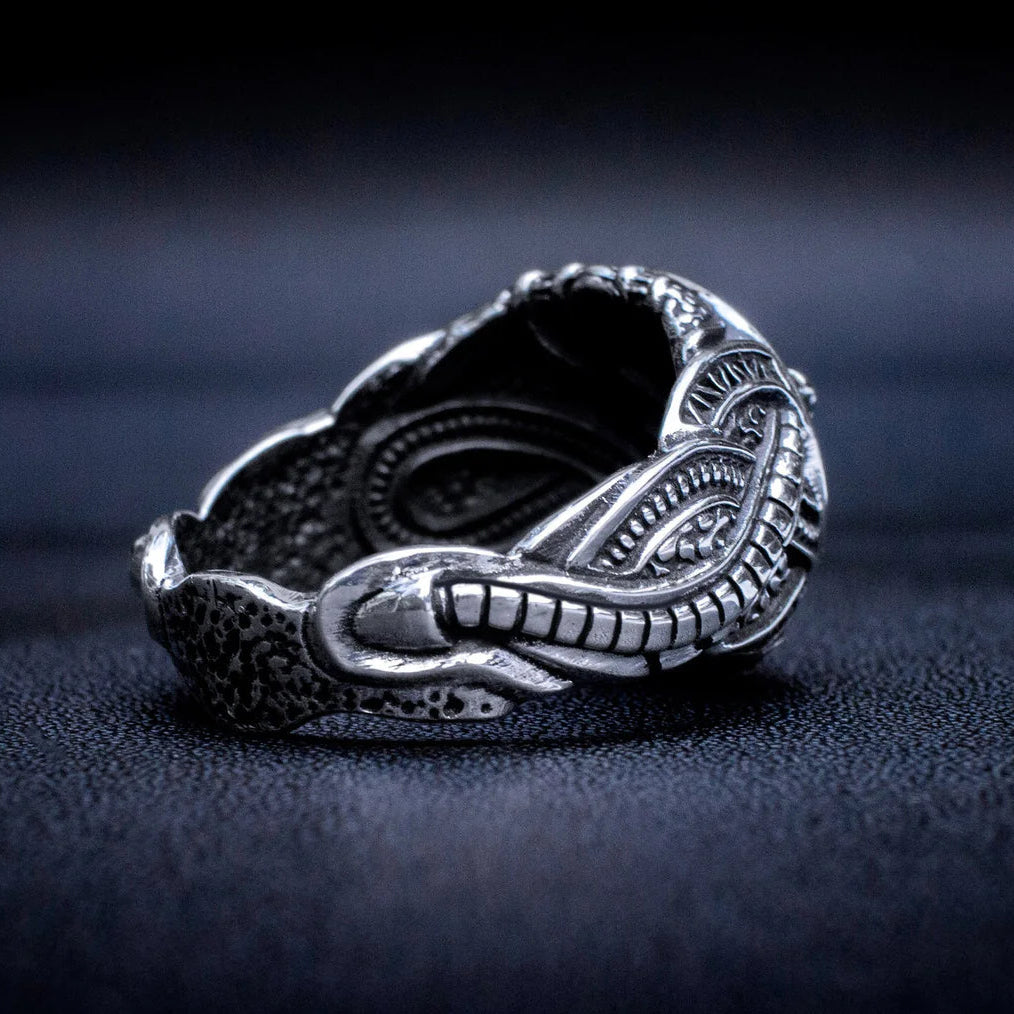 Biomech Skull Ring - Empire of the Gods