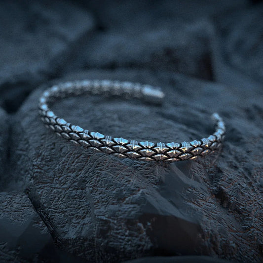 Silver Scaled Bangle - Empire of the Gods