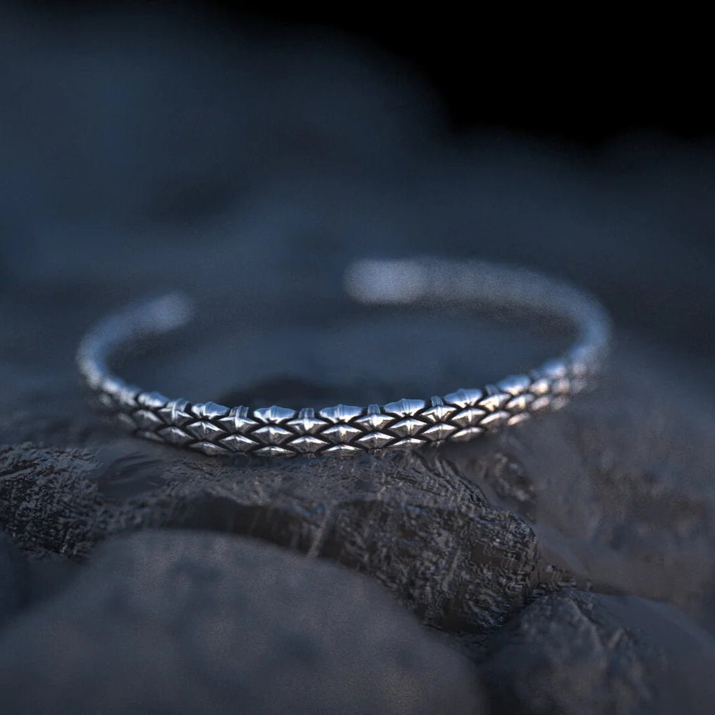 Silver Scaled Bangle - Empire of the Gods