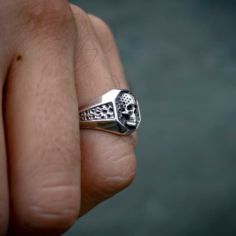 Skull Signet Ring - Empire of the Gods