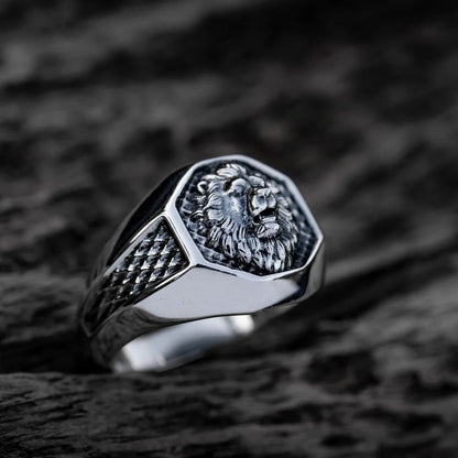 Lion Signet Ring - Empire of the Gods