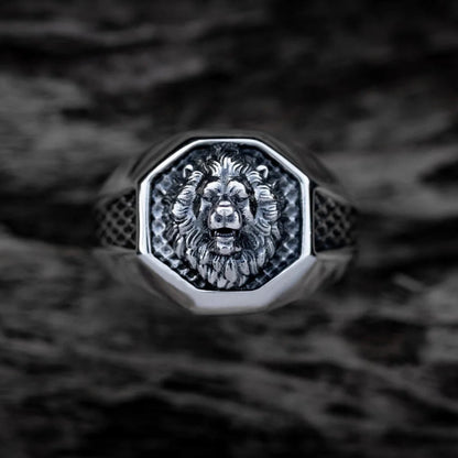 Lion Signet Ring - Empire of the Gods