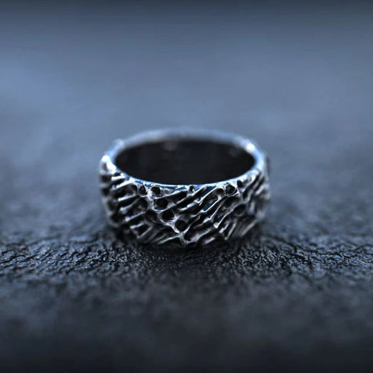 Xenomorph Ring - Empire of the Gods