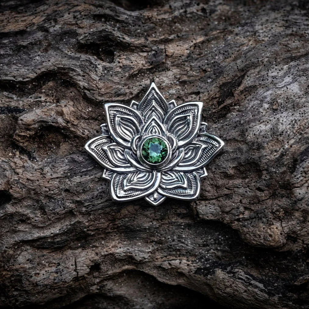 Lotus Pendant - Empire of the Gods