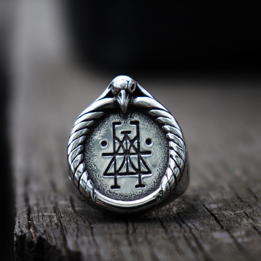 Raven Skull Rune Signet Ring - Empire of the Gods