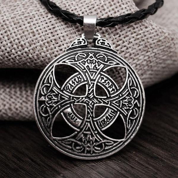 Celtic Love Circle Pendant Necklace - Empire of the Gods