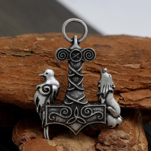 Wolf and Raven Mjolnir Necklace - Empire of the Gods